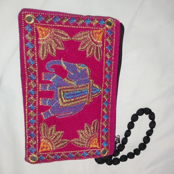 Embroidered ethnic wristlet pouch 1pc - Picture 6 of 8